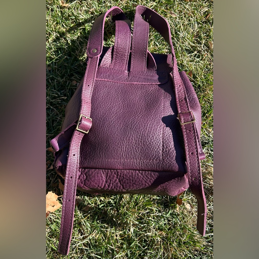 Portland Leather Goods Bucket Drawstring Backpack Plum Pebbled Leather - Picture 8 of 16